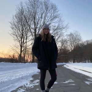 Meet your Posher, Megan